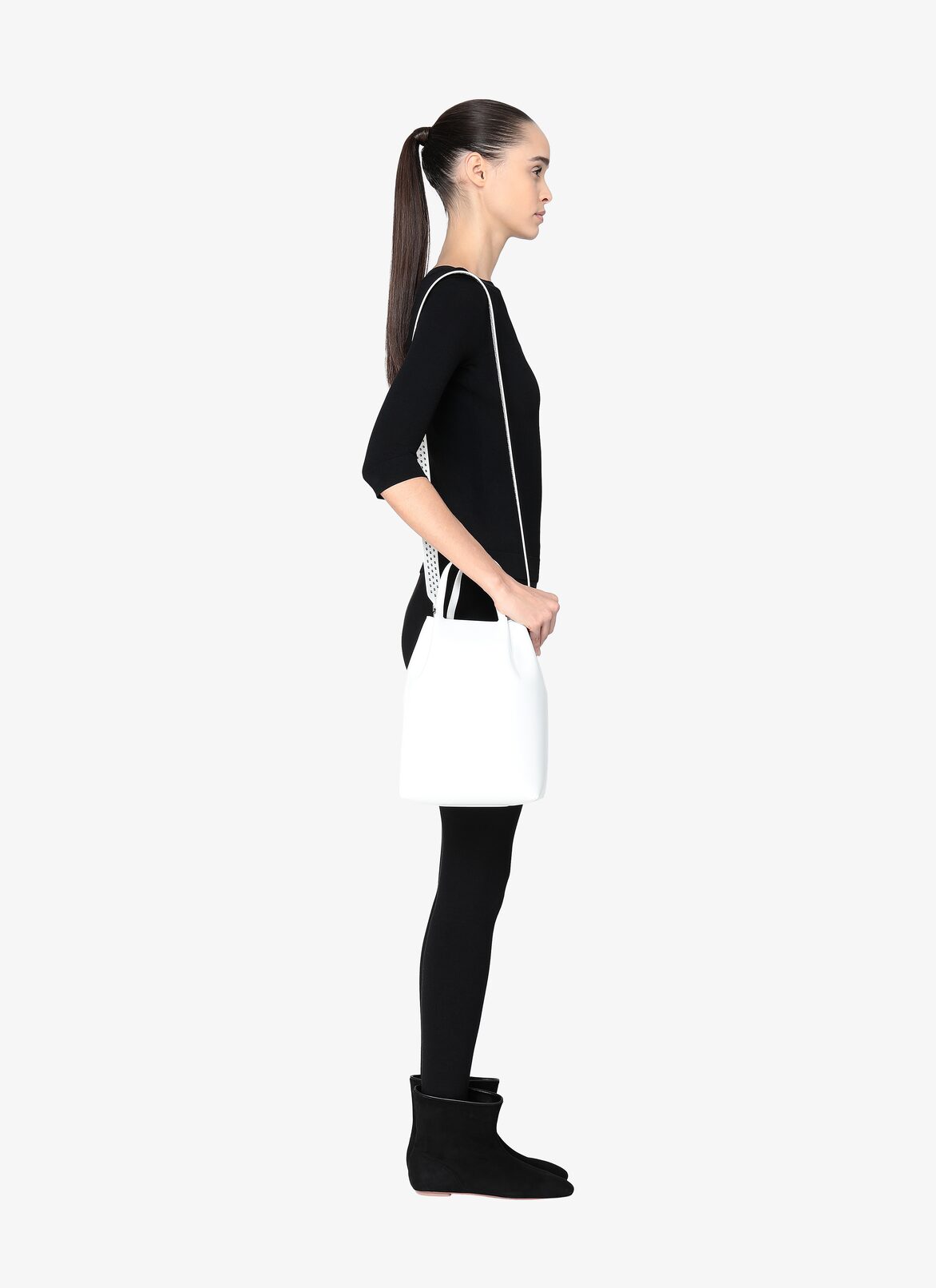 Marguerite 17 Tote Bag ALAÏA WHITE MARGUERITE 17 TOTE BAG